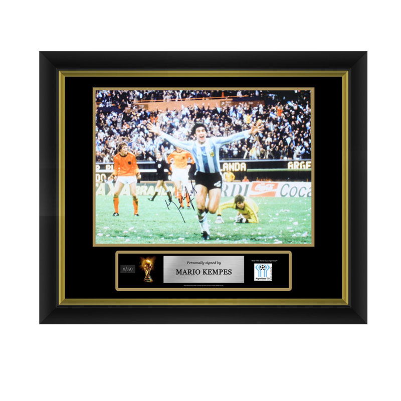 Official FIFA World Cup Mario Kempes Signed and Framed Argentina Photo
