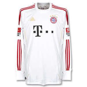 11-12 Bayern Munich GK Shirt + 10-12 Bundesliga Patch