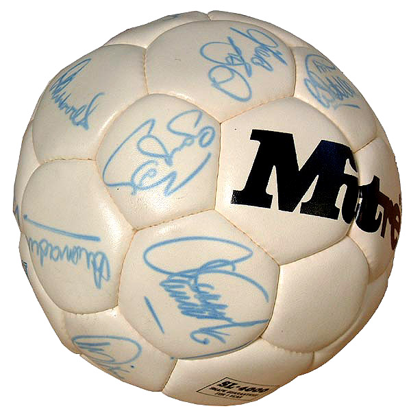 England - Fully signed ball circa 1986