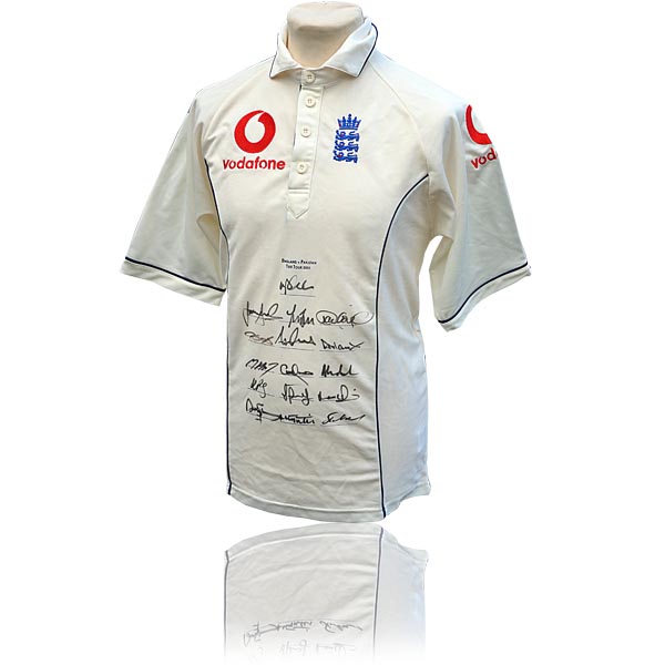 England vs. Pakistan 2005 - Fully Signed Shirt