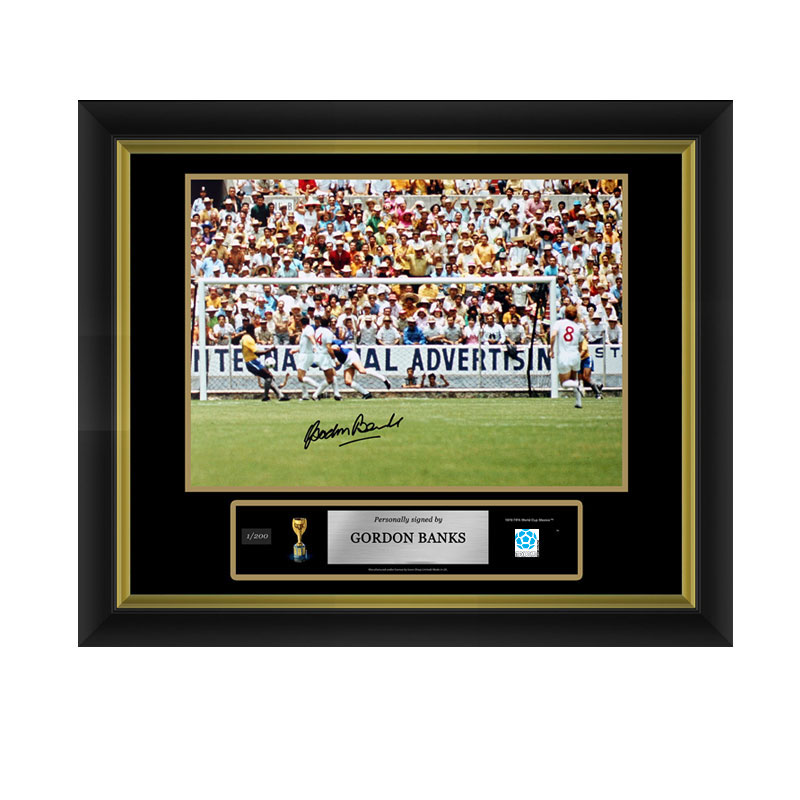Official FIFA World Cup Gordon Banks Signed and Framed England Photo